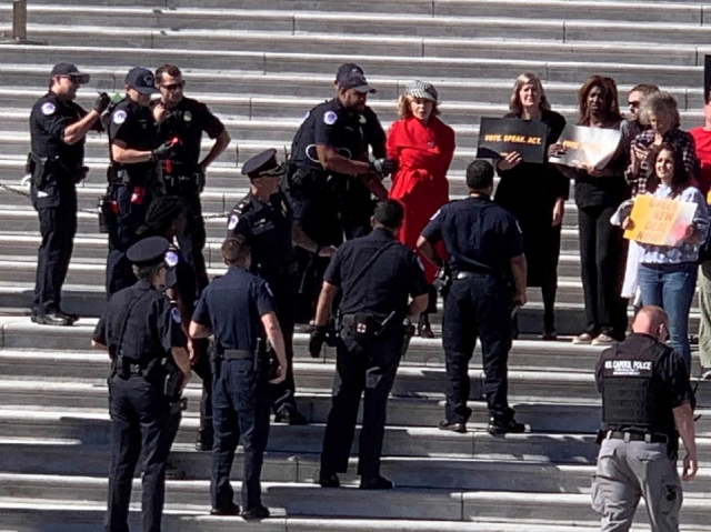 1570850028_ba4f.jpg 1570850028_ba4f.jpg