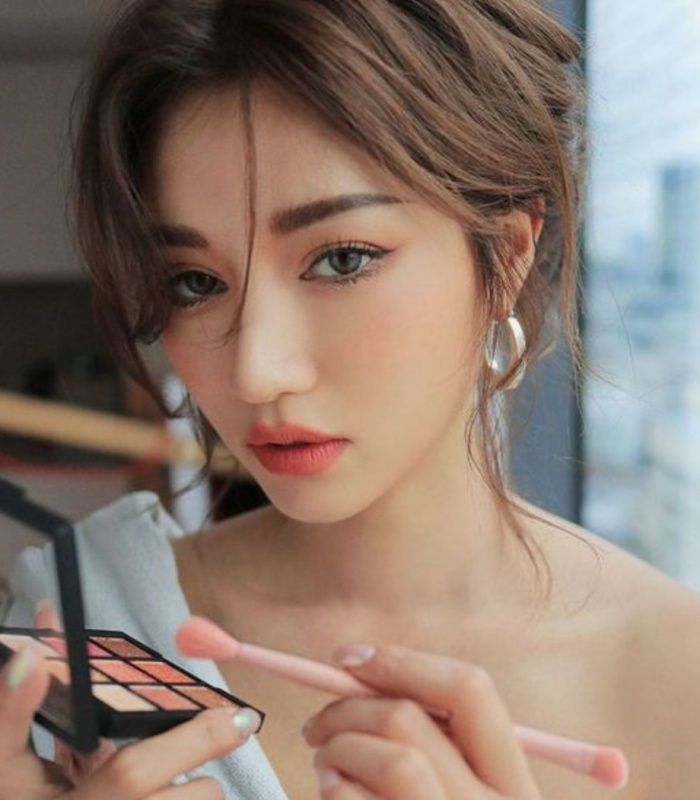 make-up-brush.jpg