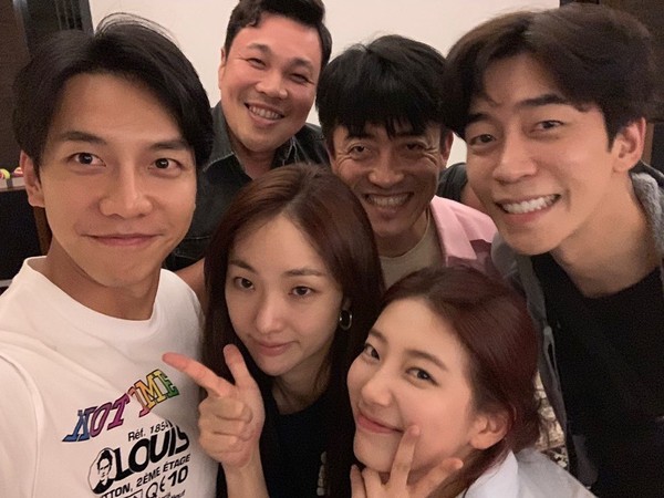 d4435235.jpg d4435235.jpg