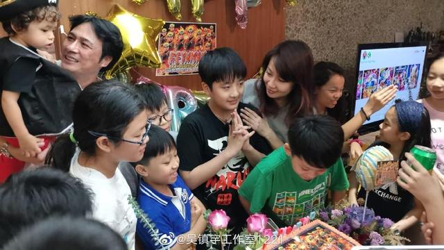 2c8a-ifffqup9808039.jpg 2c8a-ifffqup9808039.jpg