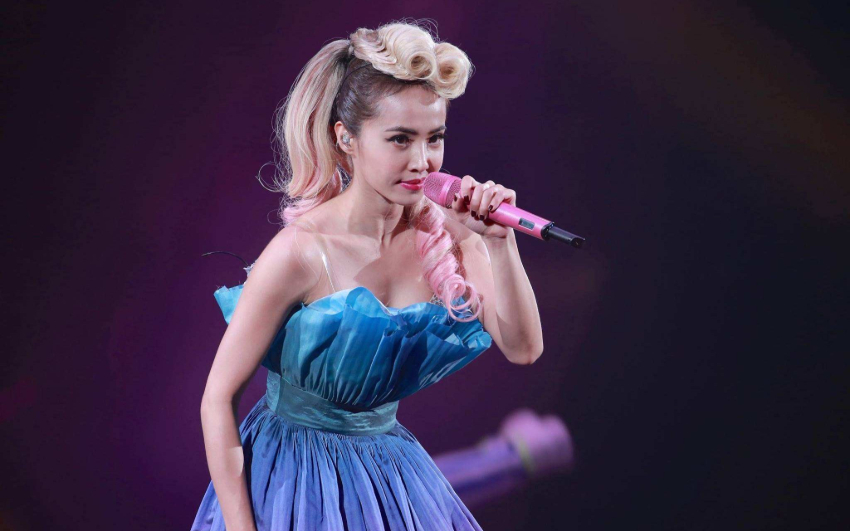 0906-Jolin.jpg