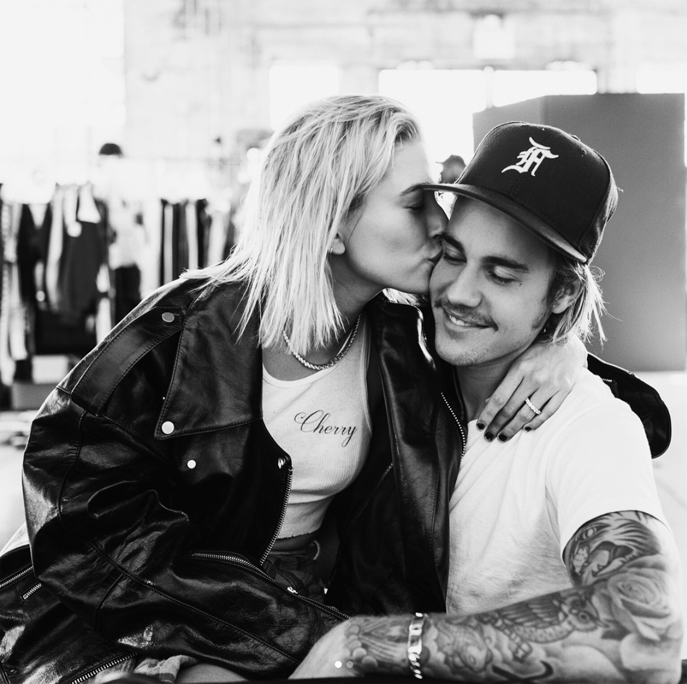 justin-bieber-hailey-baldwin-21.jpg