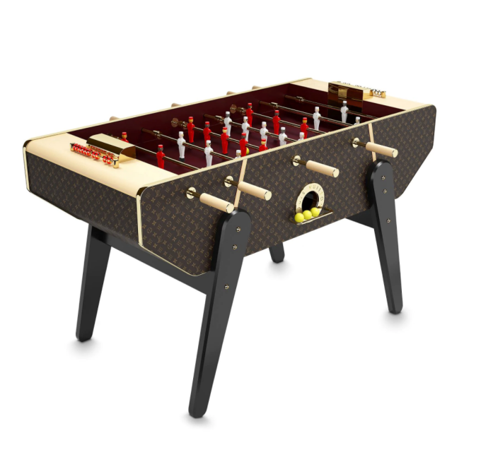 louis-vuitton-table-game.png