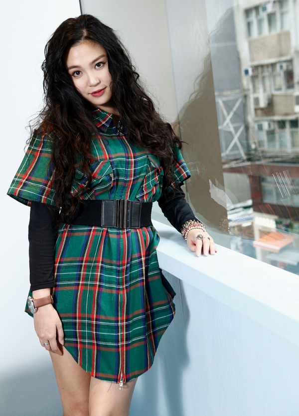 mai_06.jpg mai_06.jpg