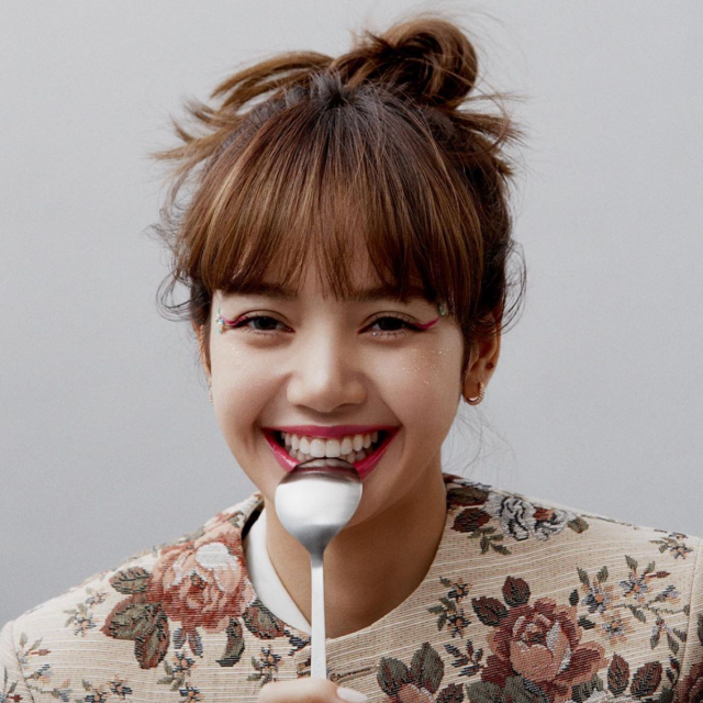 lisa-wearing-celine-jacket.png lisa-wearing-celine-jacket.png