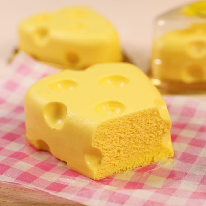 tom-and-jerry-cheese-cake-2.jpg tom-and-jerry-cheese-cake-2.jpg