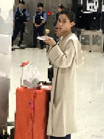 723de71bly1ge9xmio7m0j20u01400wr.jpg 723de71bly1ge9xmio7m0j20u01400wr.jpg