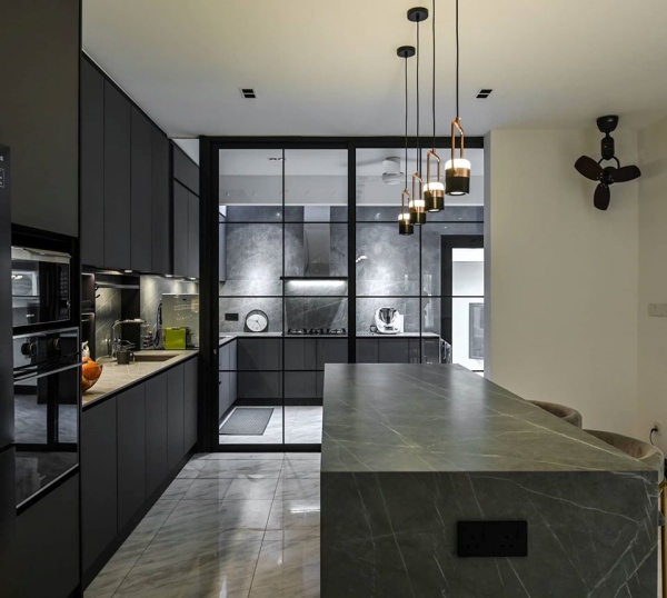 home_07.jpg home_07.jpg