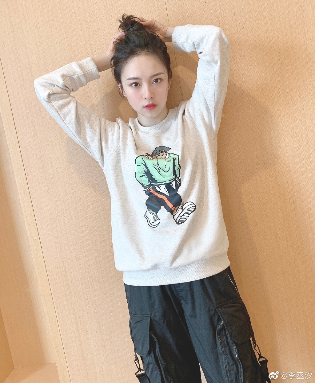 6eec5184gy1gddemnw8b5j21da1o0hdt.jpg