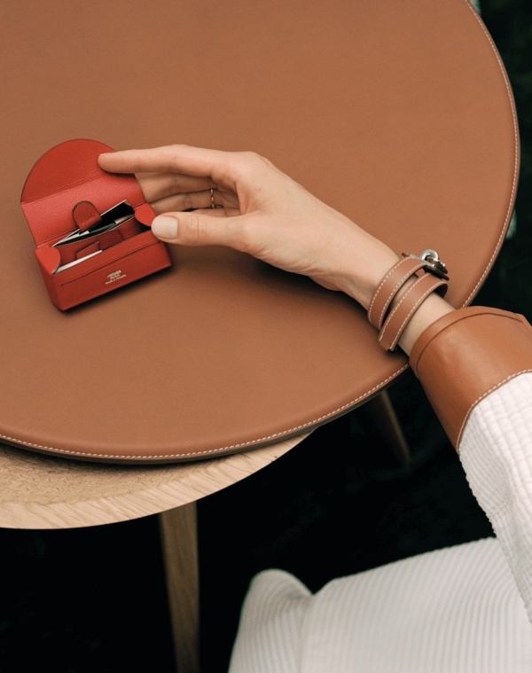 hermes_02.jpg hermes_02.jpg