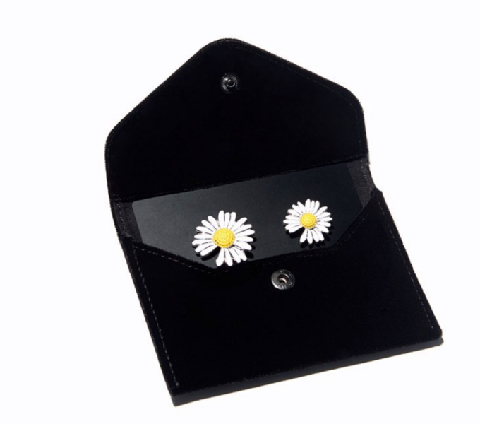 peaceminusone-pin.png peaceminusone-pin.png