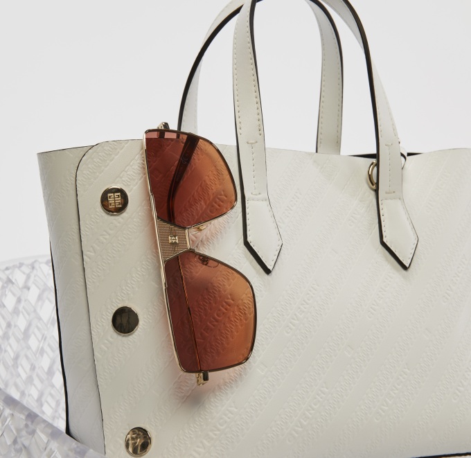 givenchy-eyewear-2020.jpg givenchy-eyewear-2020.jpg