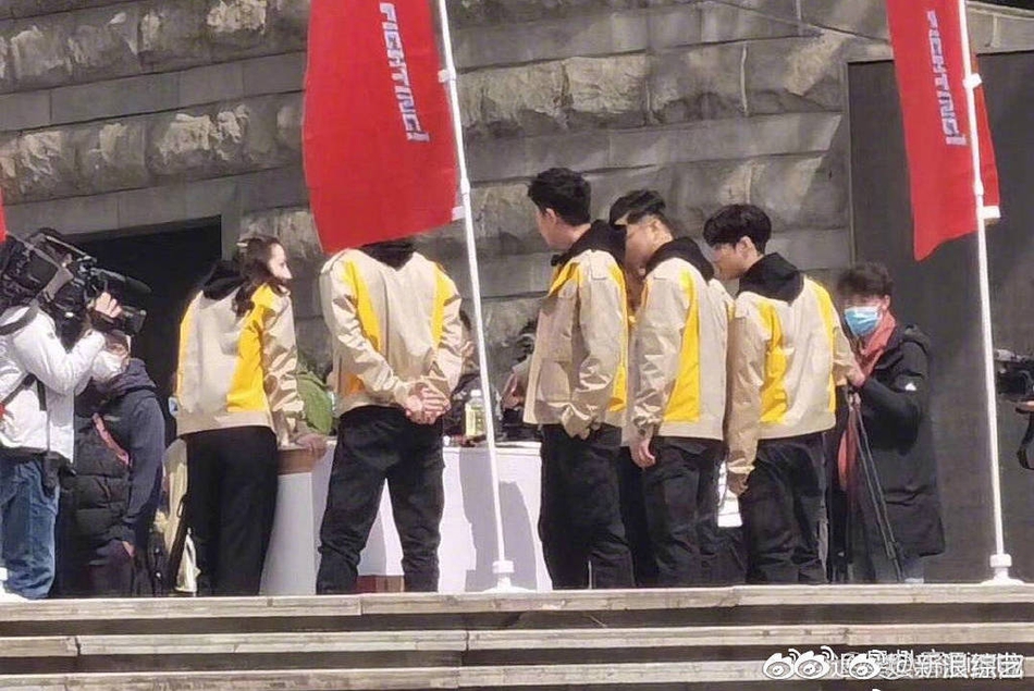 54c2-irtymmw6746768.jpg 54c2-irtymmw6746768.jpg