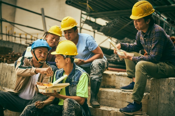 workers_04.jpg workers_04.jpg