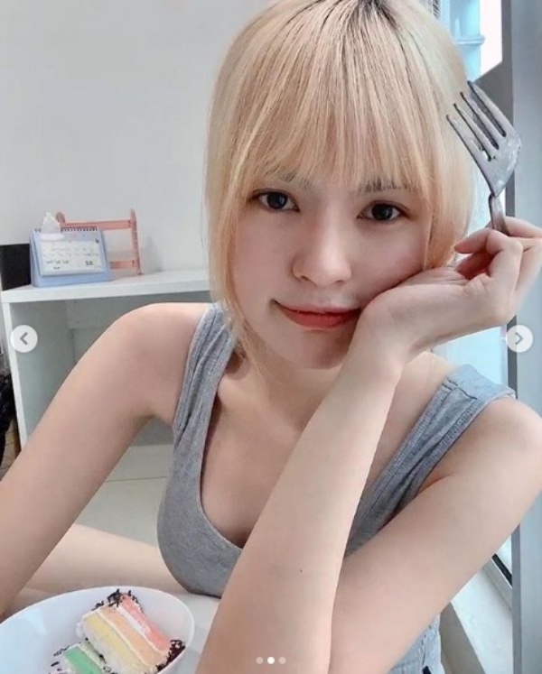 cheri_09.jpg cheri_09.jpg