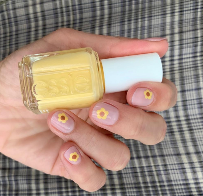 flower-nail-art.png flower-nail-art.png