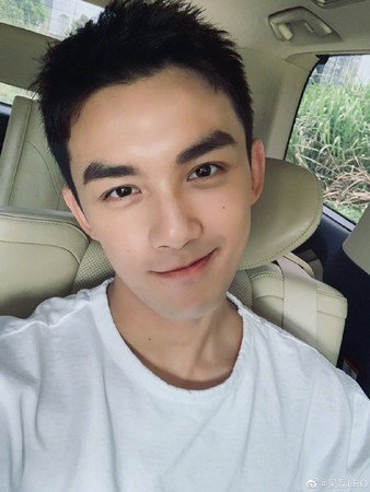 d4844430.jpg d4844430.jpg