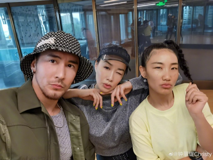 7941d23aly1ge7btglq05j251c3s04qt.jpg 7941d23aly1ge7btglq05j251c3s04qt.jpg