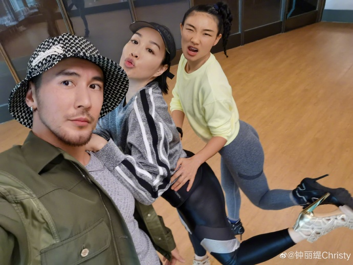 7941d23aly1ge7bt769t0j251c3s0x6s.jpg 7941d23aly1ge7bt769t0j251c3s0x6s.jpg