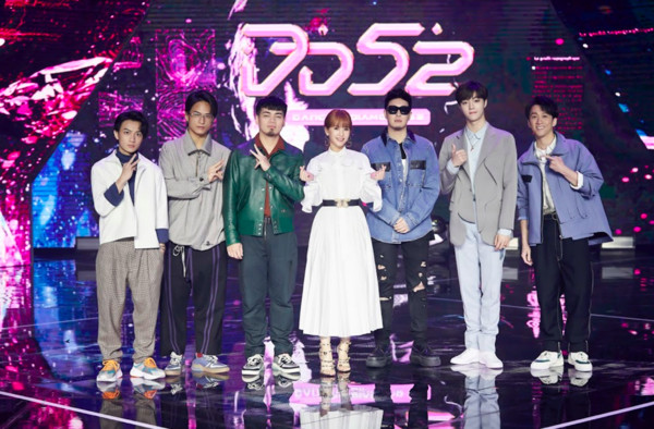 d4818392.jpg d4818392.jpg