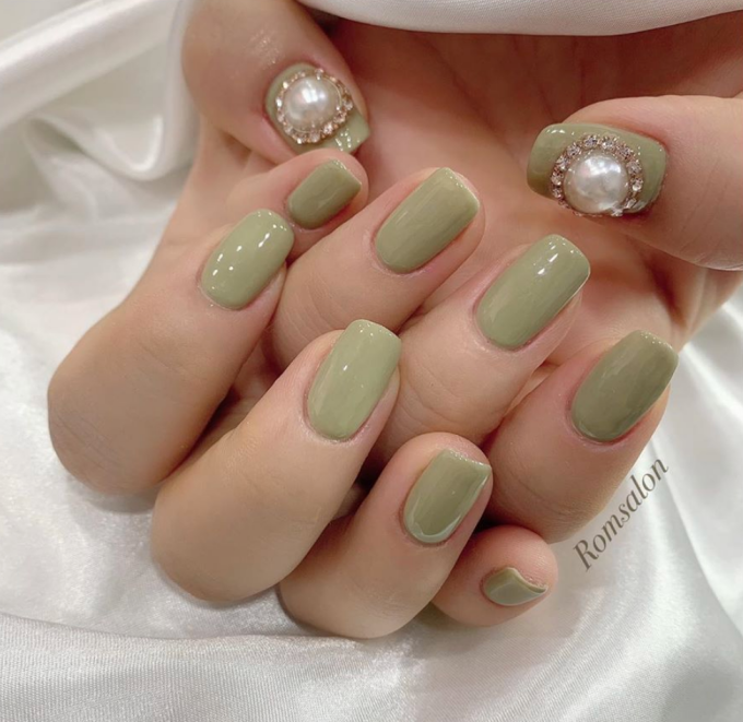 avocadogreennailart.png avocadogreennailart.png