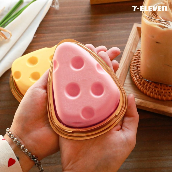 tom-and-jerry-cheese-cake-4.jpg tom-and-jerry-cheese-cake-4.jpg