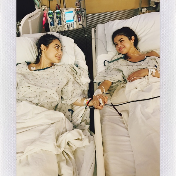 selena_06.jpg selena_06.jpg