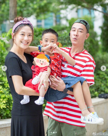 d5095711.jpg d5095711.jpg