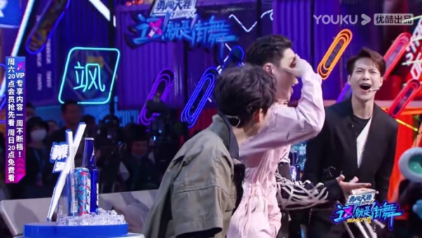 dance_06-(1).jpg dance_06-(1).jpg