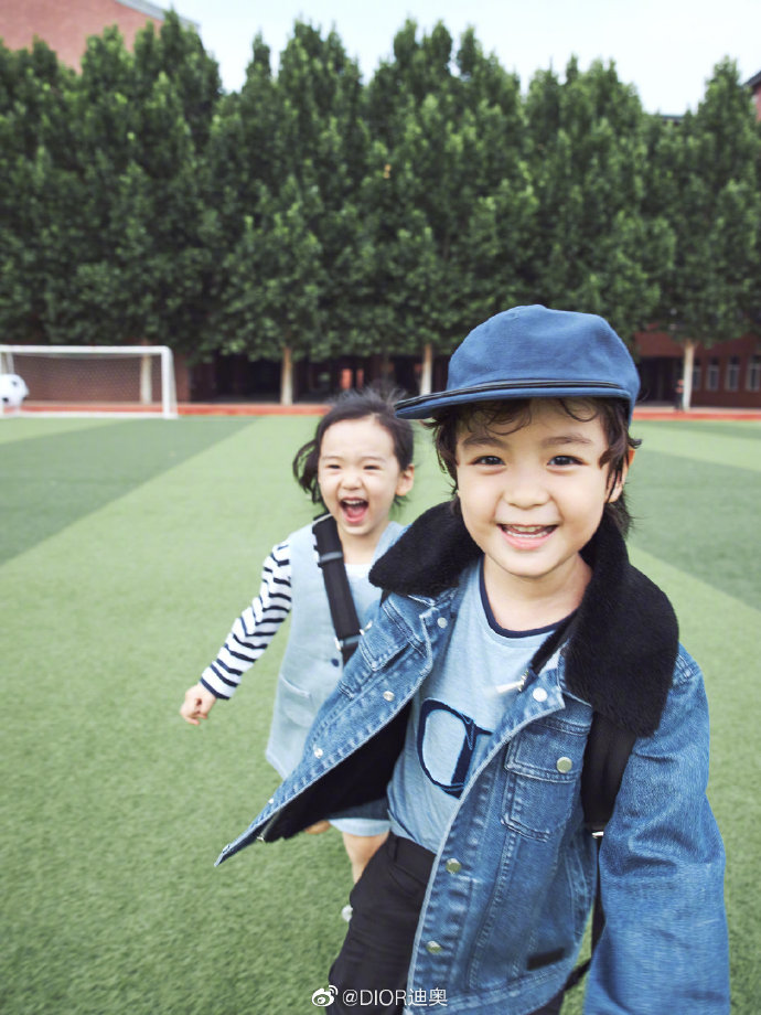 7f025a97gy1gi3dyizzhwj20u0140kjn.jpg 7f025a97gy1gi3dyizzhwj20u0140kjn.jpg