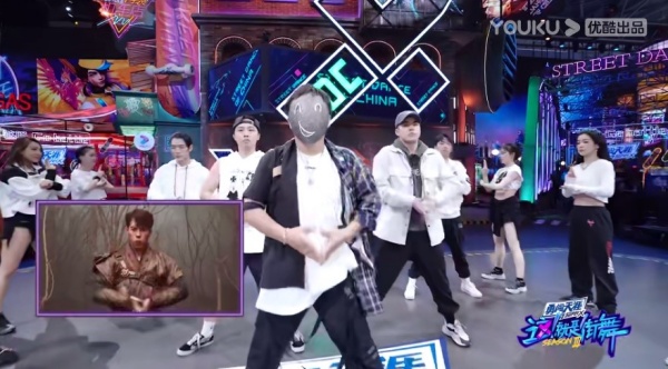 dance_01.jpg dance_01.jpg
