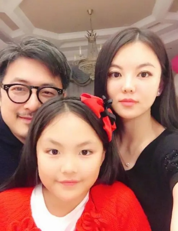 lee_02.jpg lee_02.jpg