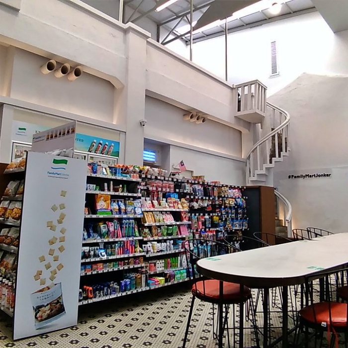 familymart-aug13-melaka-1.jpg