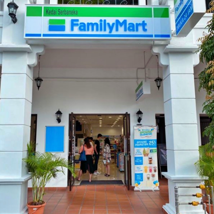 familymart-aug13-batu-pahat-1.jpg