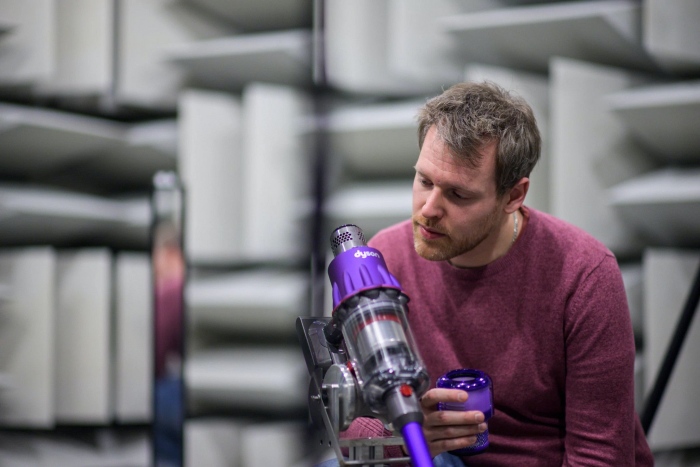 dyson-slim-digital.jpg dyson-slim-digital.jpg