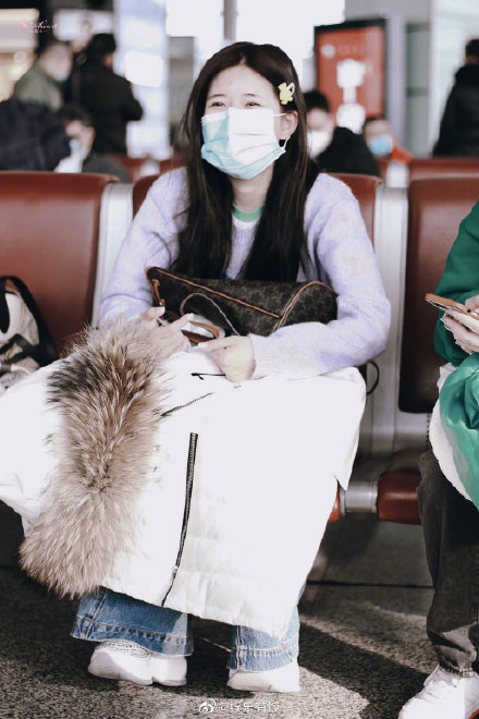 zhaolusi3.jpg zhaolusi3.jpg