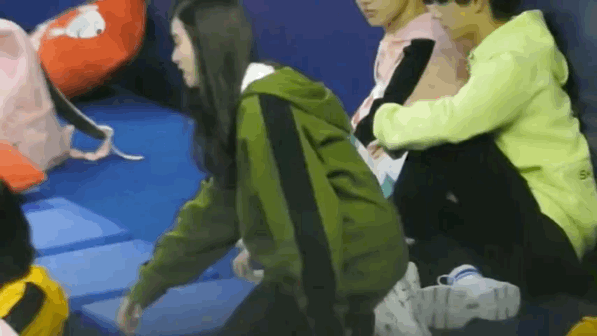 r1se1.gif r1se1.gif