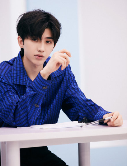 caixukun4.jpg caixukun4.jpg