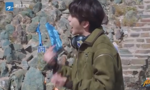 caixukun2.png caixukun2.png