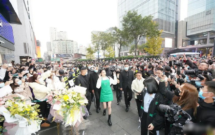 guanxiaotong6.jpg guanxiaotong6.jpg