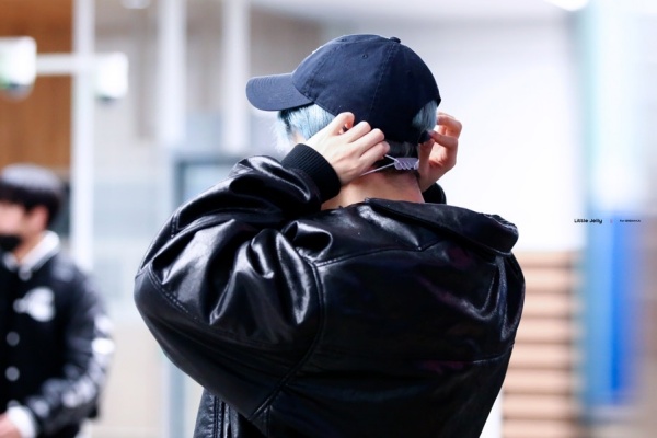 mask_02.jpg mask_02.jpg