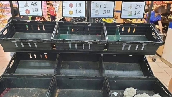 market_02.jpg market_02.jpg