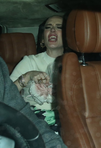 adele_04.jpg adele_04.jpg