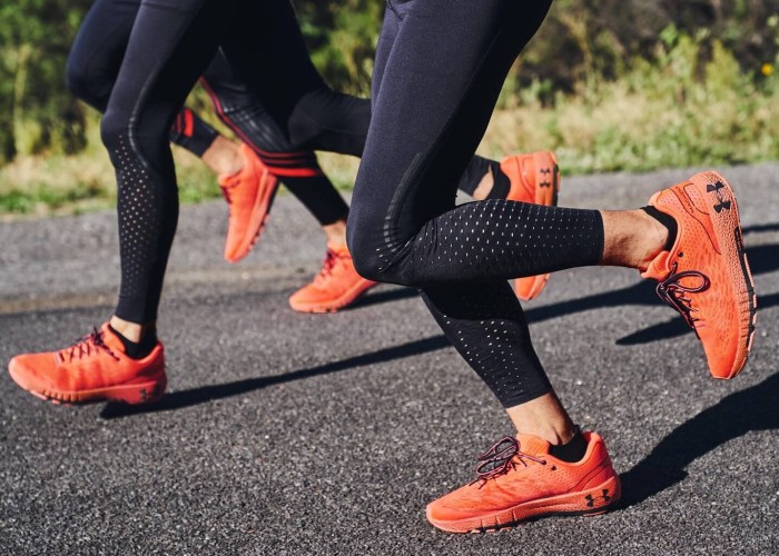 Under-Armour-HOVR-Machina-official-images.jpg