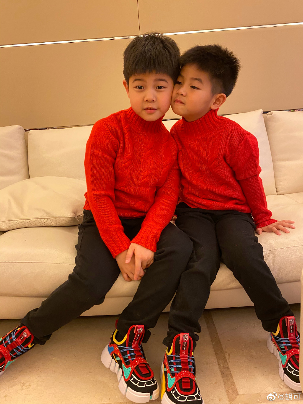 47401277ly1gbdvn8jyzlj22c0340e81.jpg 47401277ly1gbdvn8jyzlj22c0340e81.jpg