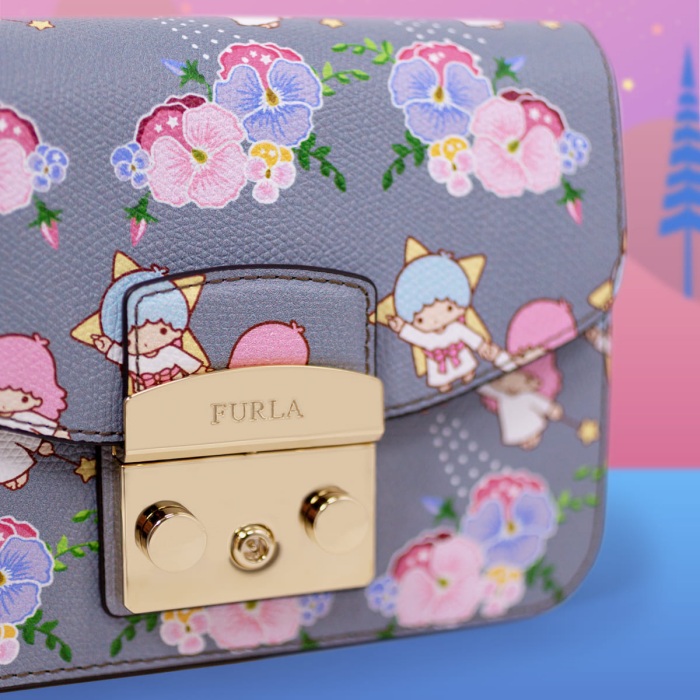 furla-bag-details.jpg