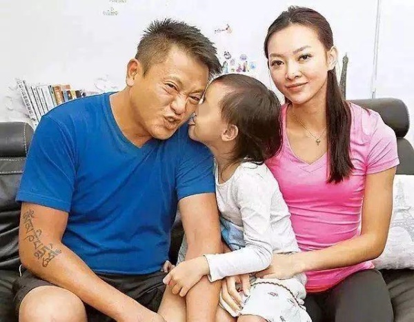 wei_04.jpg wei_04.jpg