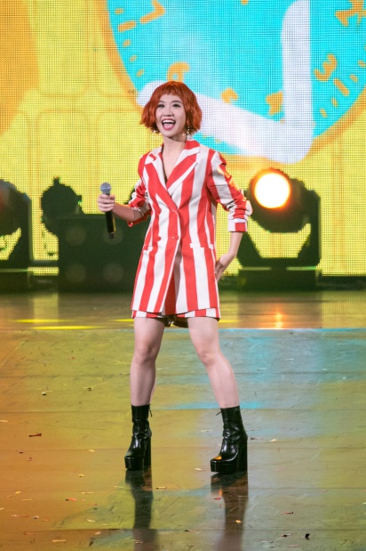 batch_KK2_0594-1.jpg batch_KK2_0594-1.jpg