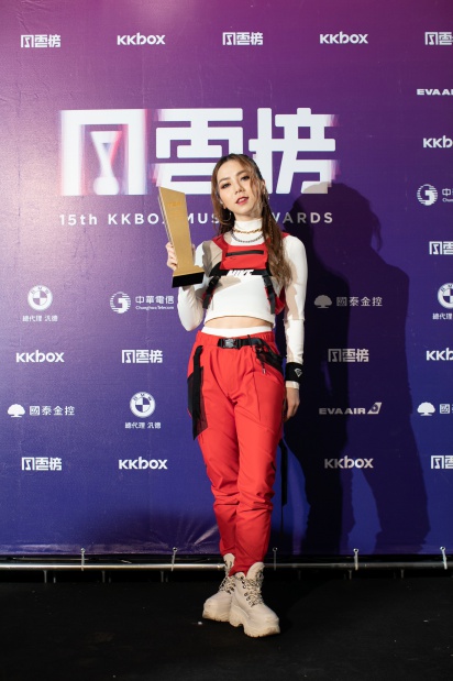 batch_5F4A9897-1-2.jpg batch_5F4A9897-1-2.jpg