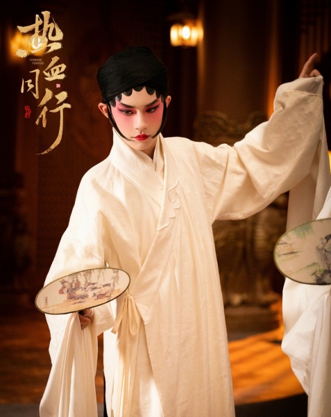 yi_03.jpg yi_03.jpg